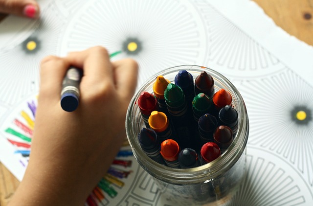 How Kindergarten Winter Writing Prompts Enhance Cognitive Development