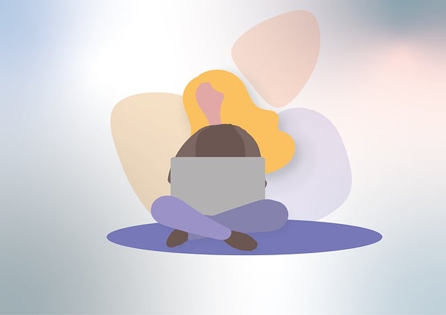 Supporting Individual Expression and Self-Reflection with Writing Prompts