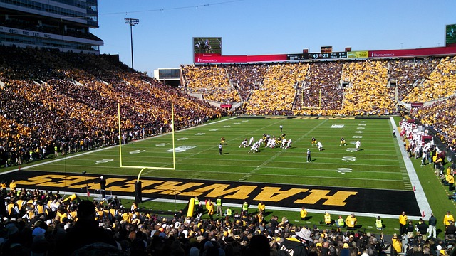 6. Immerse Yourself in a Literary Haven: The Charming Campus of the University of Iowa