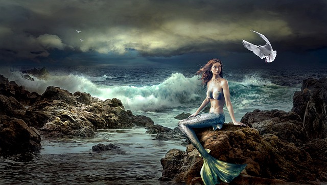 1. Unleash⁢ your ‌creativity with enchanting mermaid-themed story prompts